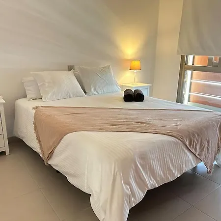 Tranquilo Y Cerca Del Mar Con Parking Privado Lejlighed *